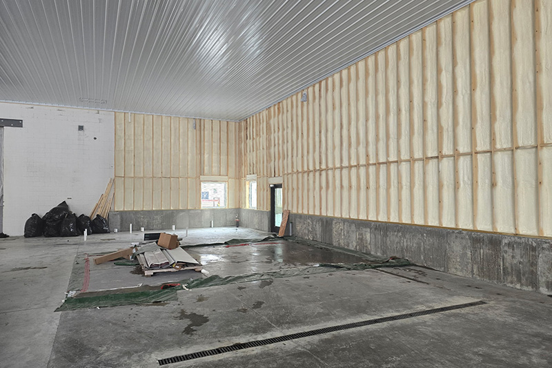 commerical-building-insulated-by-spray-foam
